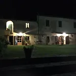 La Canonica Di San Michele Monteriggioni