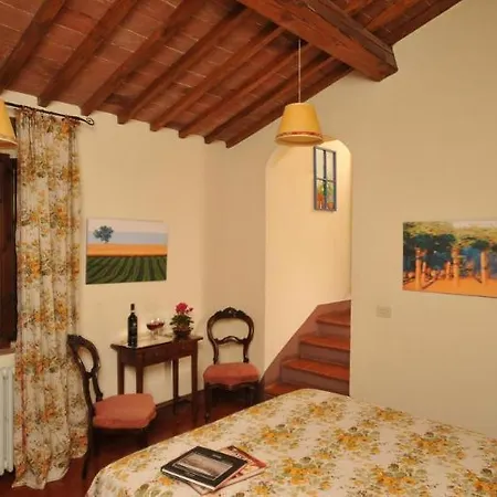 Bed & Breakfast La Canonica Di San Michele 4*
