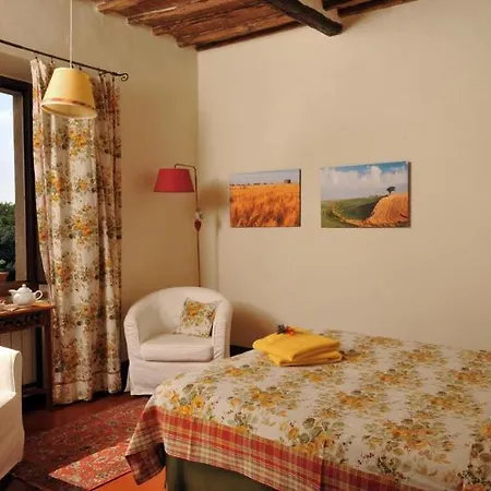 La Canonica Di San Michele Monteriggioni