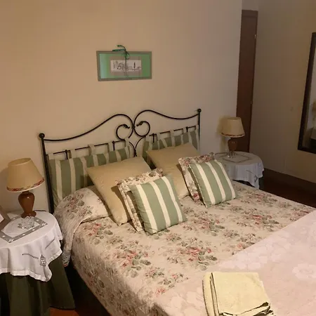 Bed & Breakfast La Canonica Di San Michele Monteriggioni