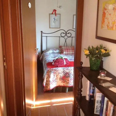 La Canonica Di San Michele Bed & Breakfast 4*