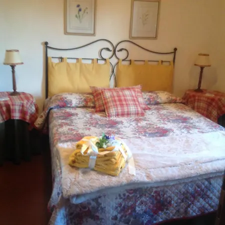 Bed & Breakfast La Canonica Di San Michele 4*